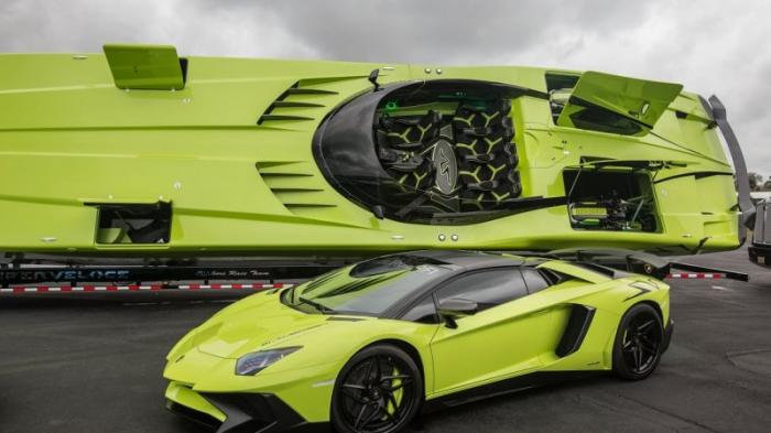     Lamborghini Aventador SV      (18  +)