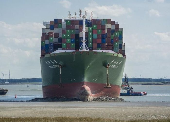 16       CSCL Jupiter (3 )