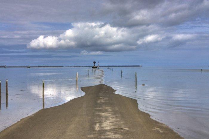      (Passage du Gois) (12 )