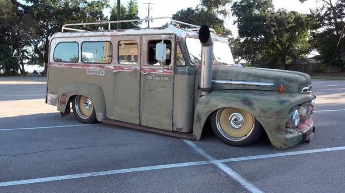   Ford Stewart Wagon 1951   (7  + 1 )