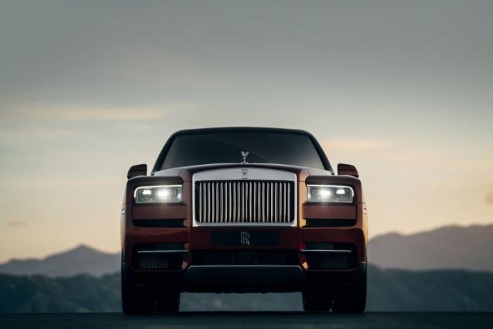 Rolls-Royce Cullinan:       