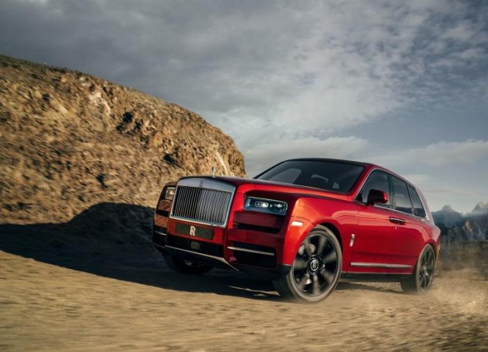 Rolls-Royce Cullinan:       