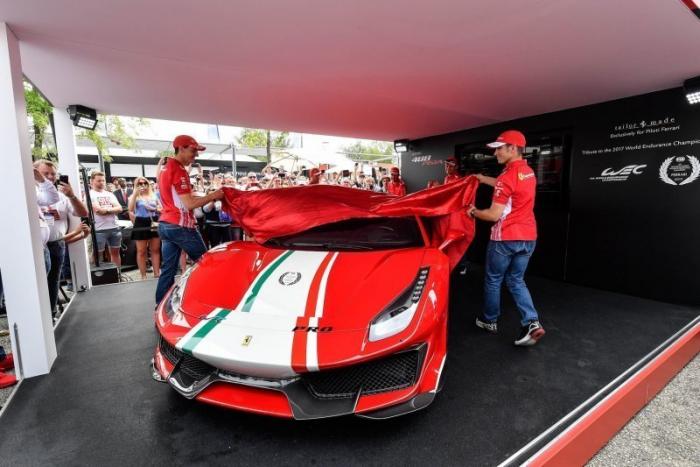  Ferrari Pista:  ,    (14 )