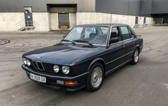 BMW 535i E28 "":     (20 )