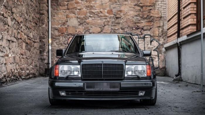  Mercedes-Benz W124 6.0L  Brabus (9 )